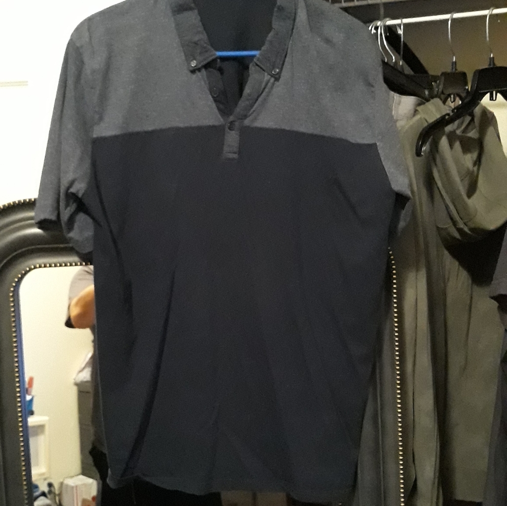 Men's polo - Picture 3 of 3
